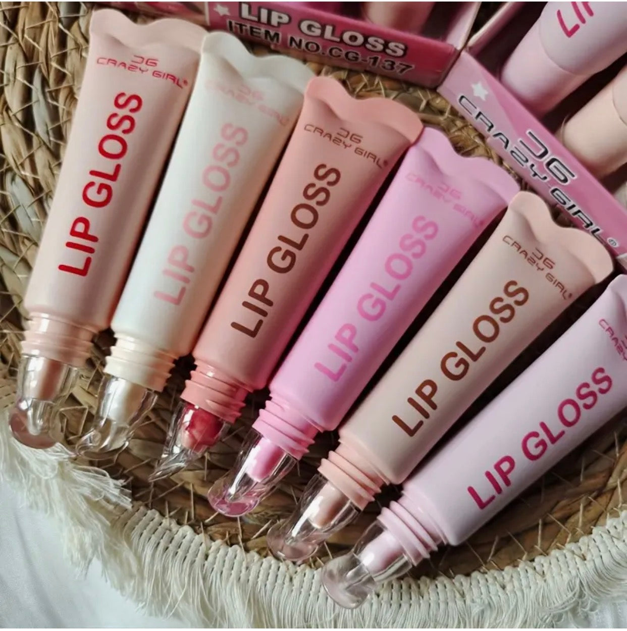 Glossy Lip Shine