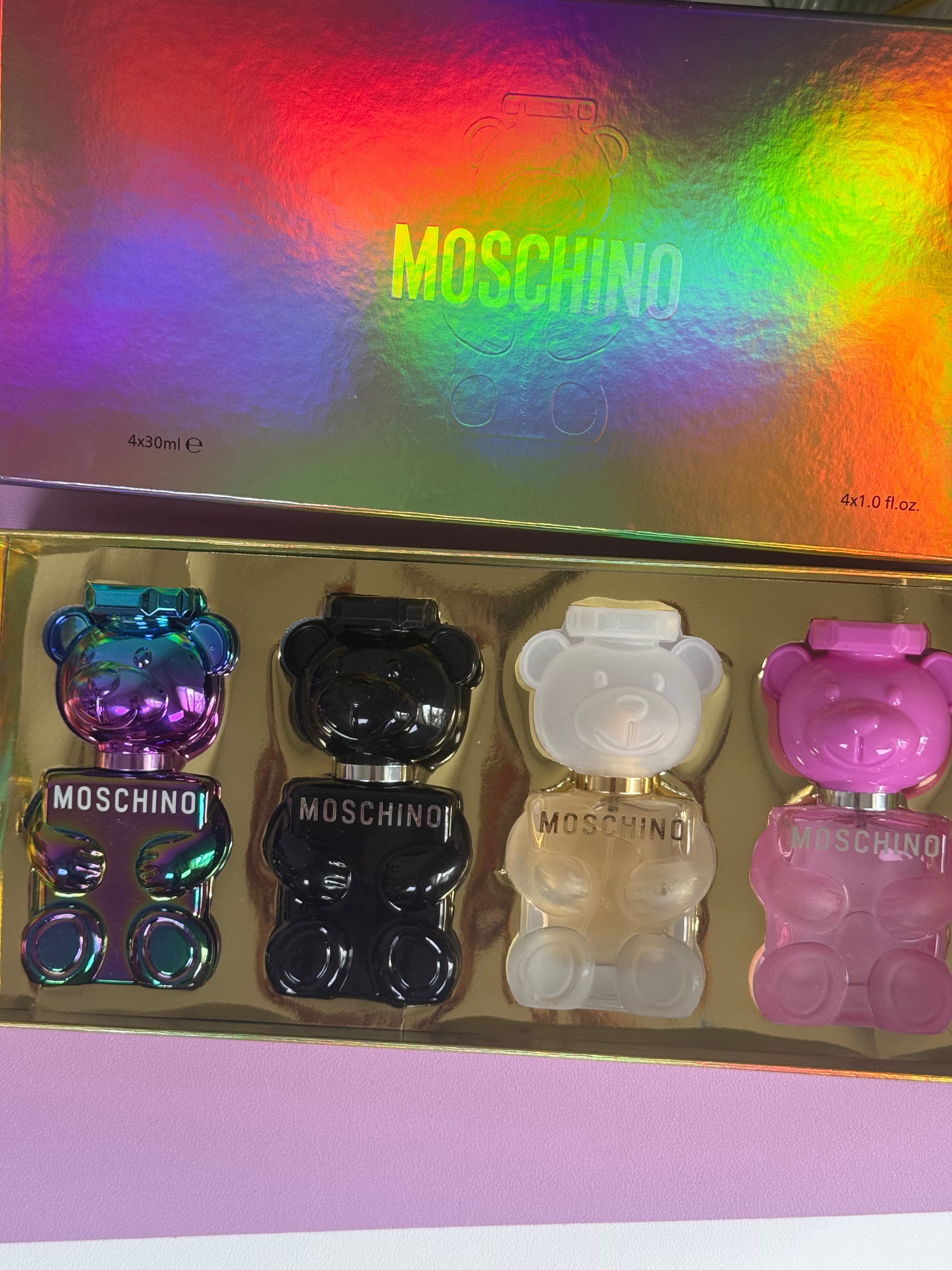 Moschino Mini Perfume Gift Set (3-Piece) – Luxury Travel Size Fragrance Collection